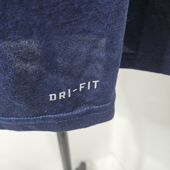 Nike Dallas Cowboys Shirt Mens Large Blue Dri Fit Lightweight NFL - Picture 5 of 6